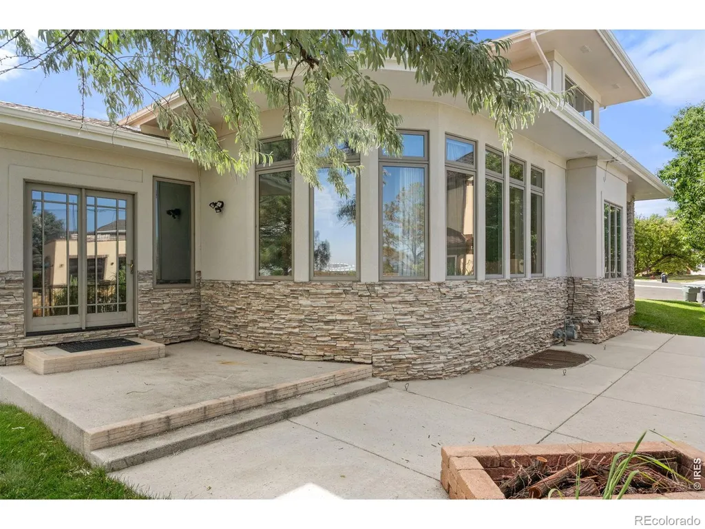 977 Thorncreek Court Thornton CO 80241