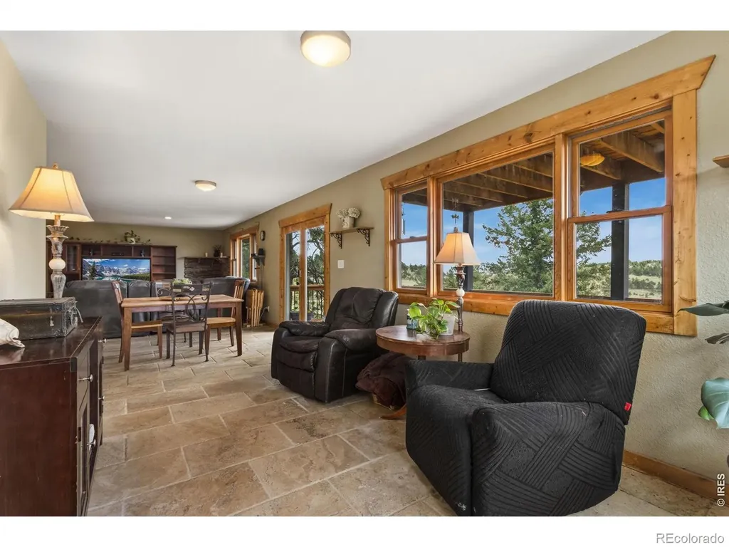 569 Gordon Court Livermore CO 80536