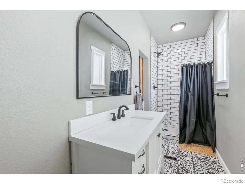 131 Park Avenue Eaton CO 80615