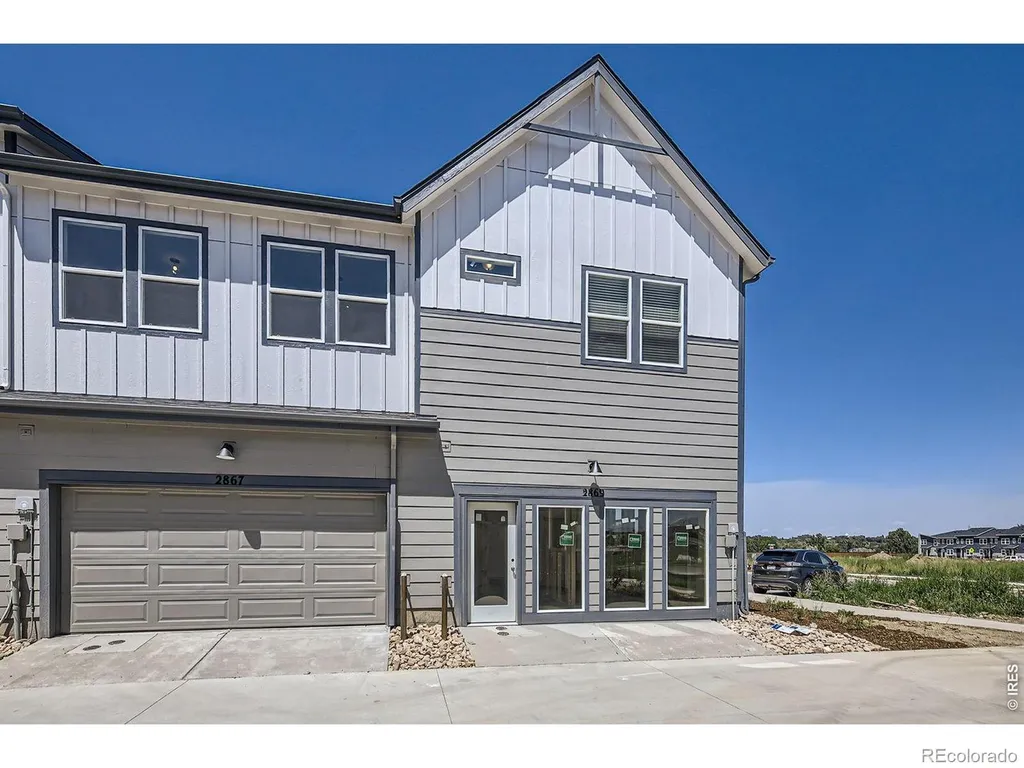 2841 Bear Springs Circle Longmont CO 80503