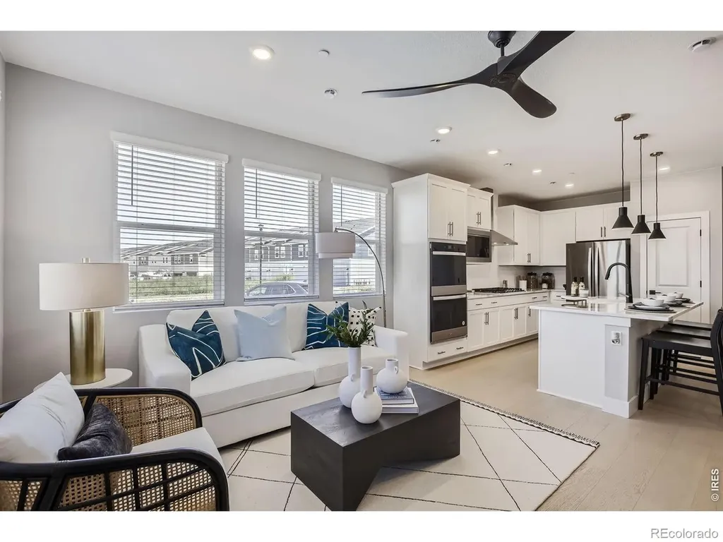 2841 Bear Springs Circle Longmont CO 80503