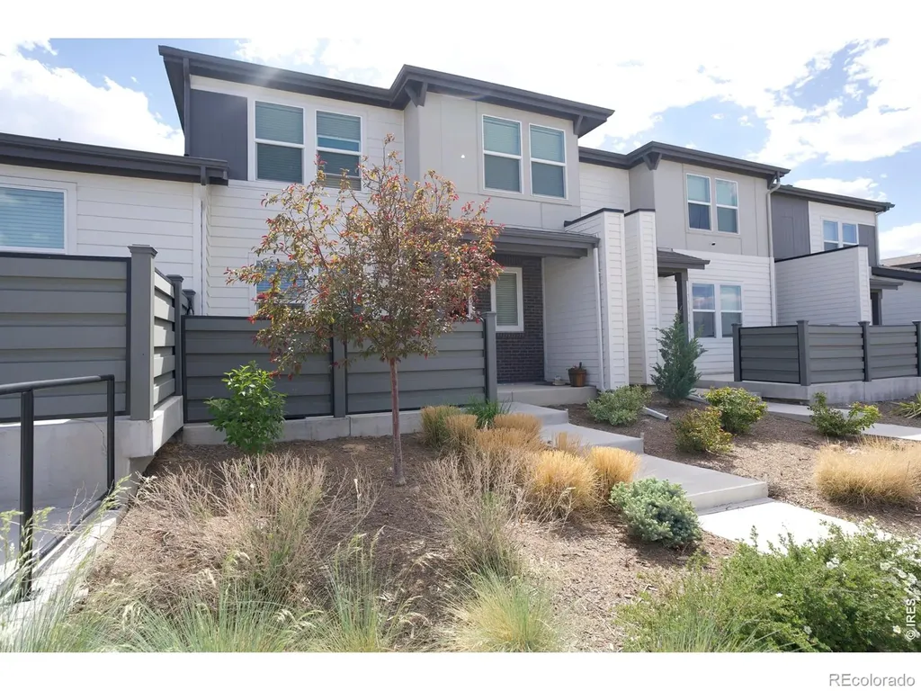 6673 N Ceylon Street Denver CO 80249