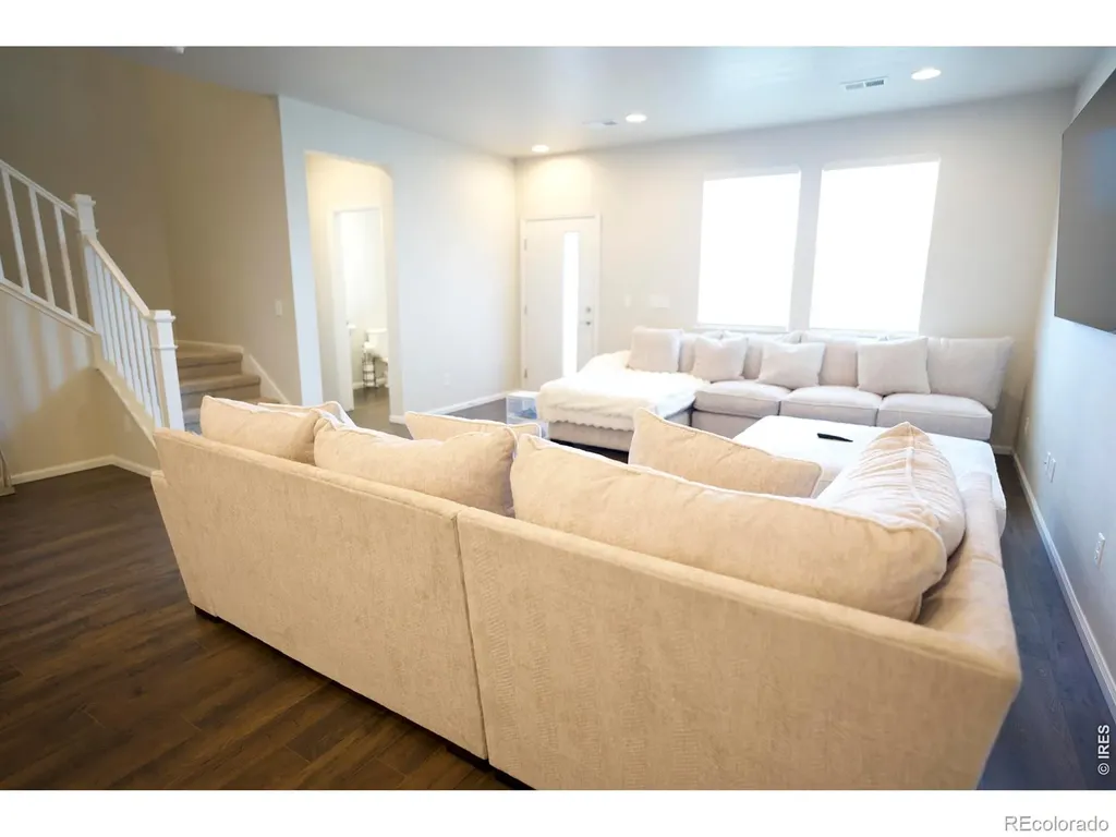 6673 N Ceylon Street Denver CO 80249