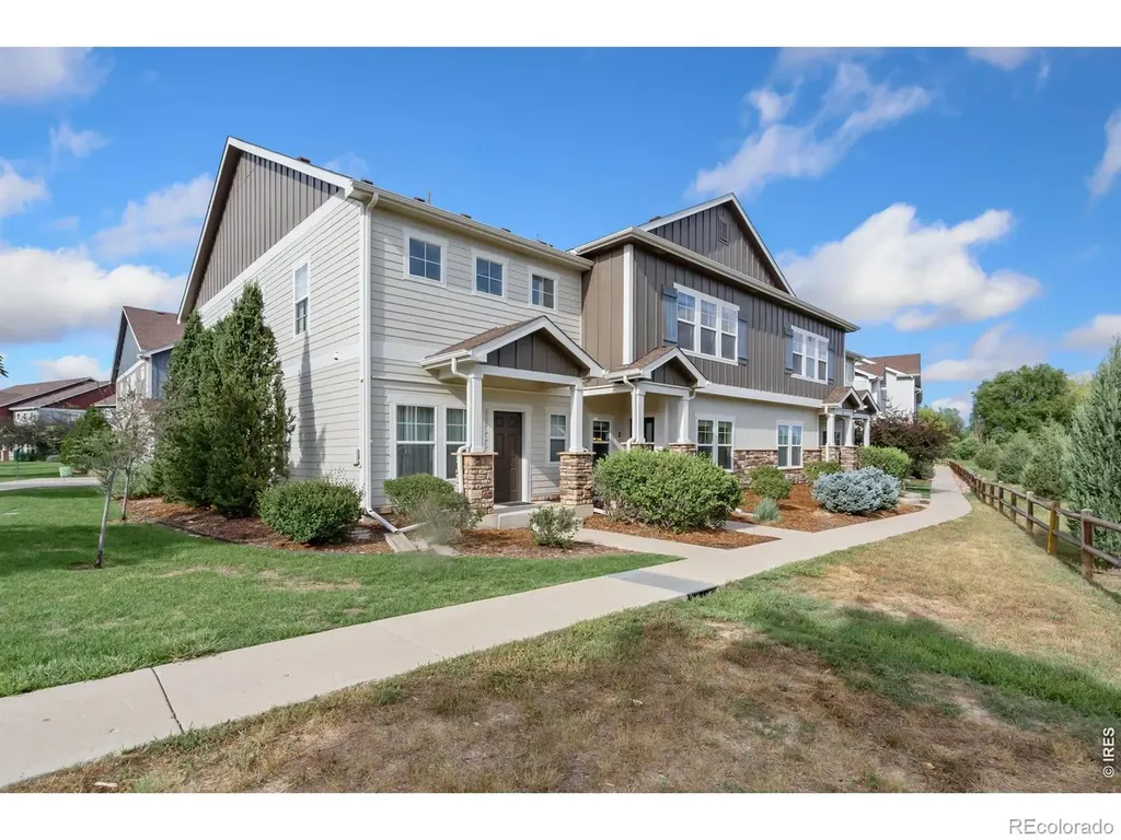 3848 Manhattan Avenue Fort Collins CO 80526