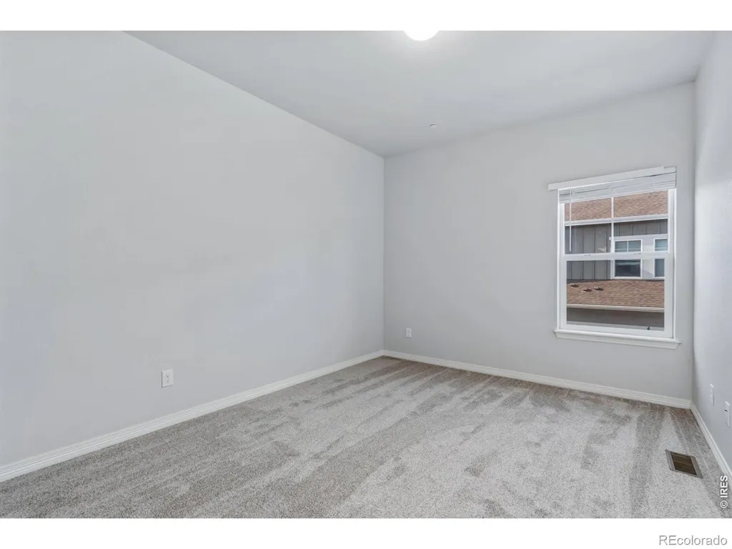 3848 Manhattan Avenue Fort Collins CO 80526