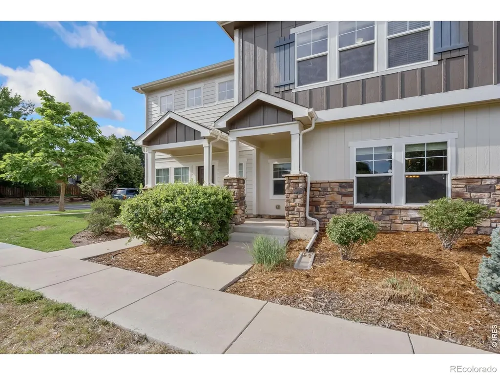 3848 Manhattan Avenue Fort Collins CO 80526