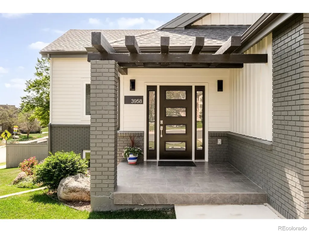 3958 Promontory Court Boulder CO 80304