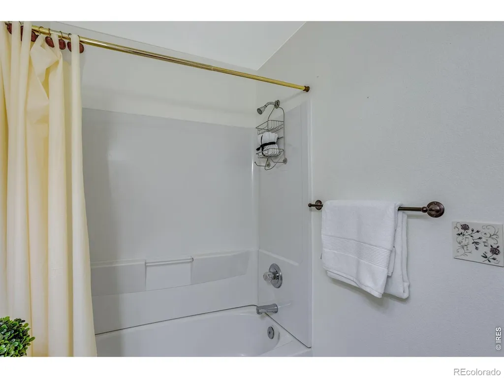 2042 Angelo Drive Fort Collins CO 80528
