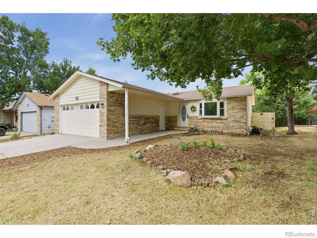 278 E 42nd Street Loveland CO 80538