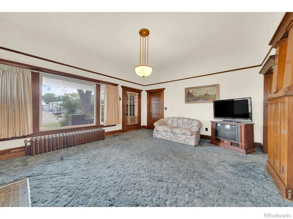 102 Cedar Avenue Akron CO 80720