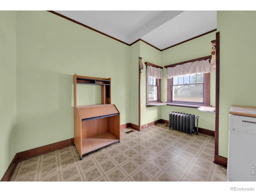102 Cedar Avenue Akron CO 80720