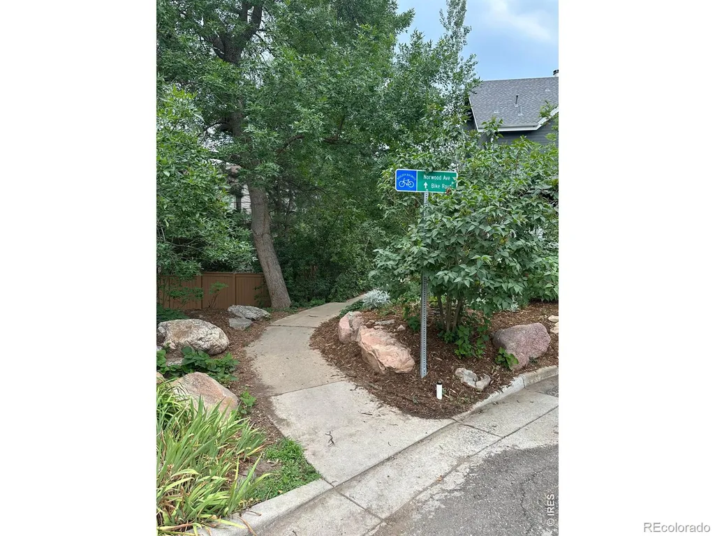 1475 Oak Place Boulder CO 80304