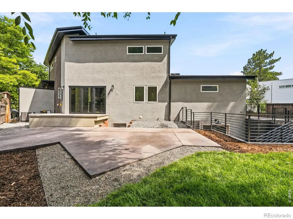 1475 Oak Place Boulder CO 80304