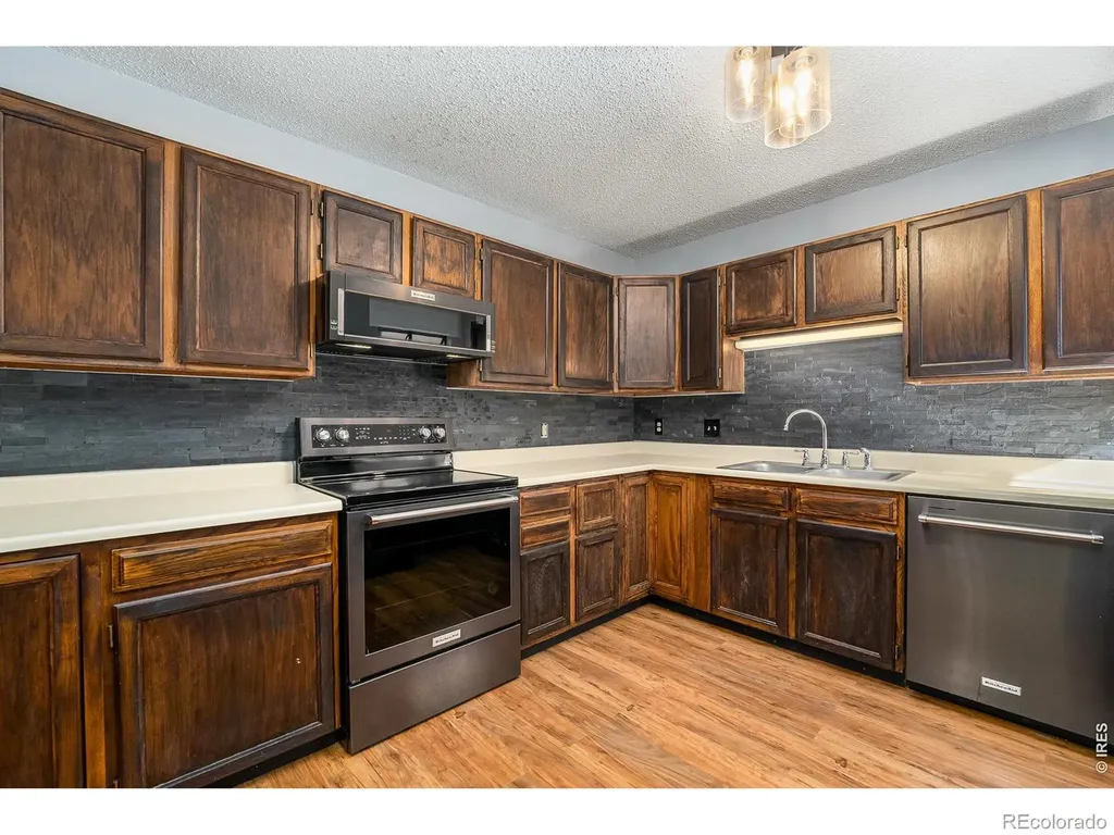 1050 S Saint Vrain Avenue Estes Park CO 80517