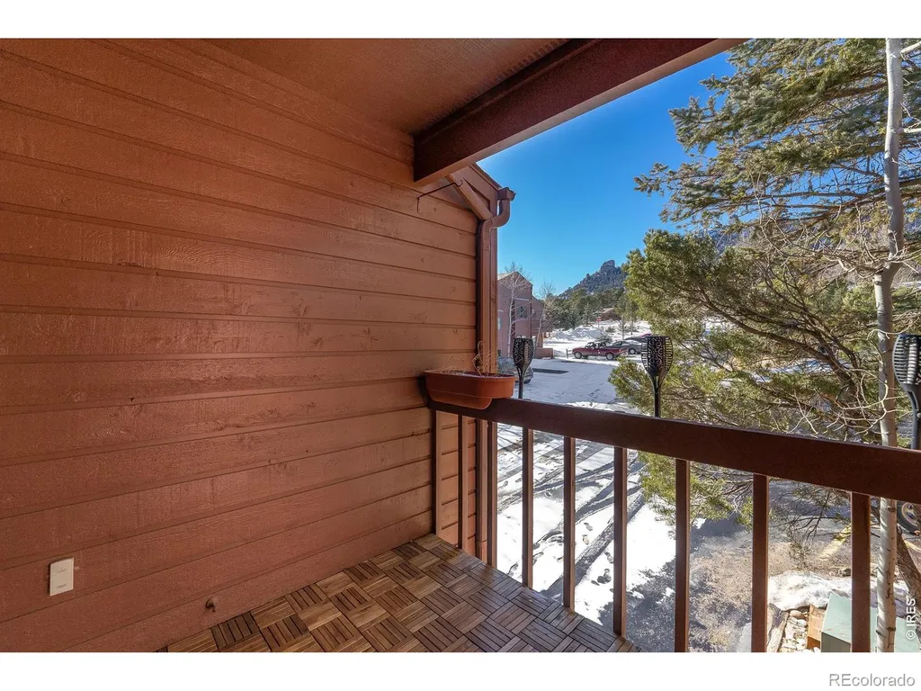 1050 S Saint Vrain Avenue Estes Park CO 80517