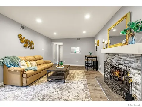 3872 S Fraser Street Aurora CO 80014