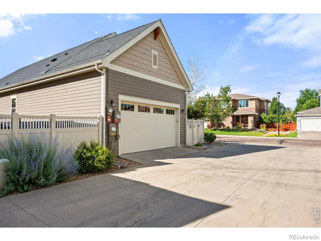 742 Meadowlark Lane Louisville CO 80027