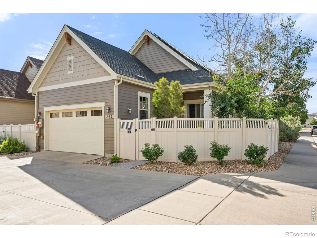 742 Meadowlark Lane Louisville CO 80027