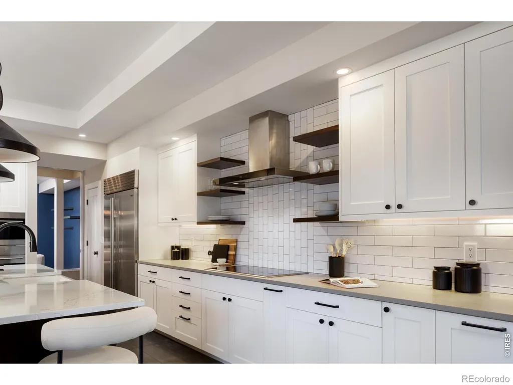 7271 Longview Drive Niwot CO 80503