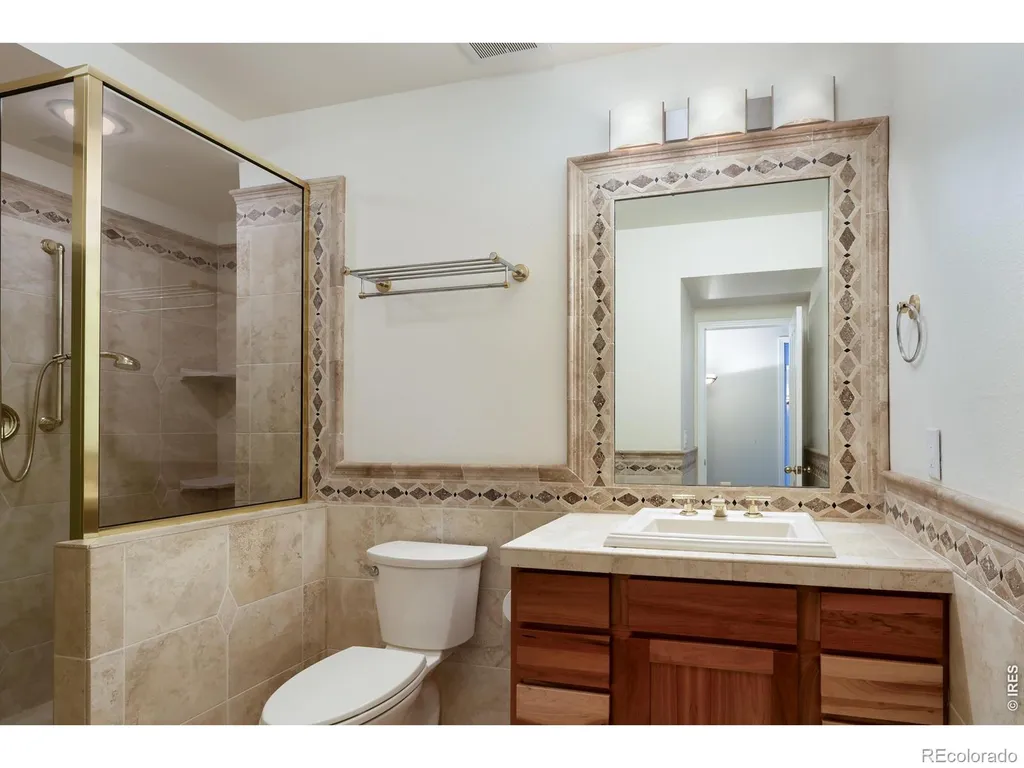 7271 Longview Drive Niwot CO 80503