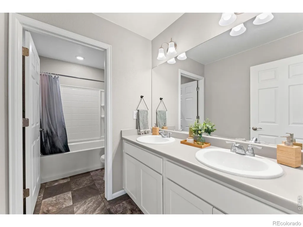 860 Camberly Drive Windsor CO 80550