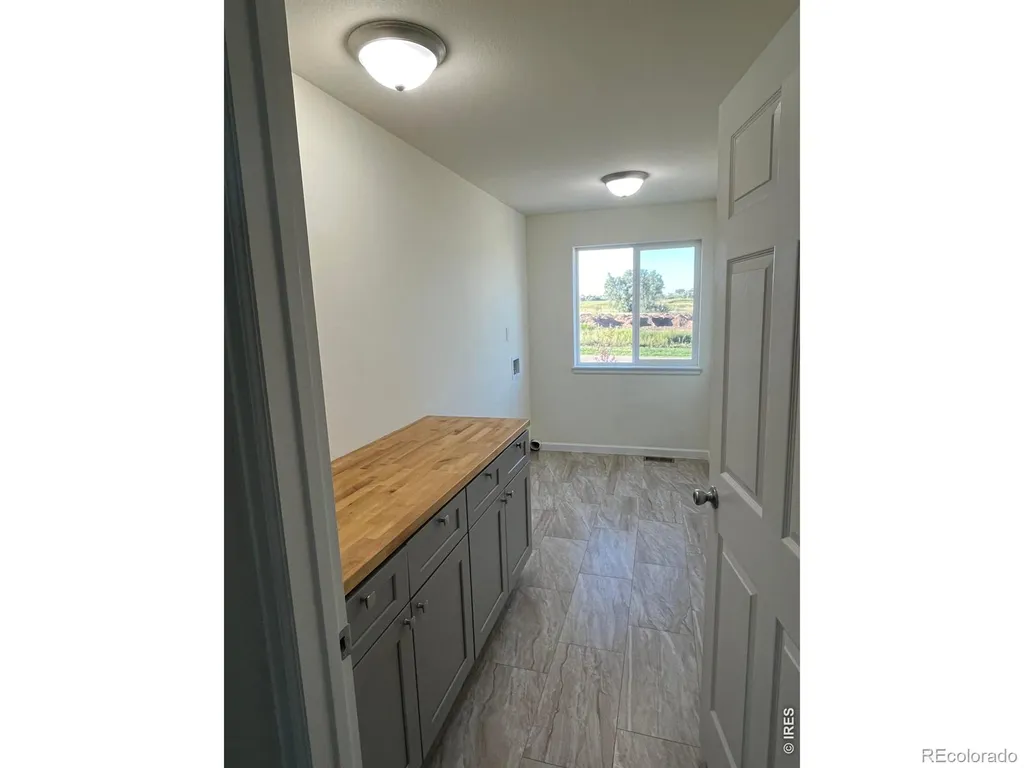 2305 Apple Street Longmont CO 80504