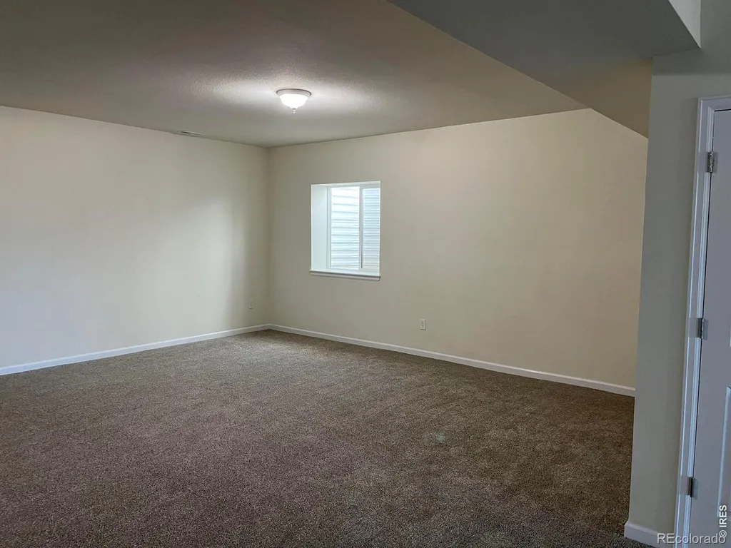 2305 Apple Street Longmont CO 80504