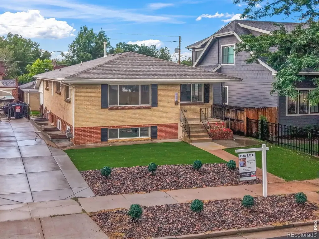 2739 W 39th Avenue Denver CO 80211