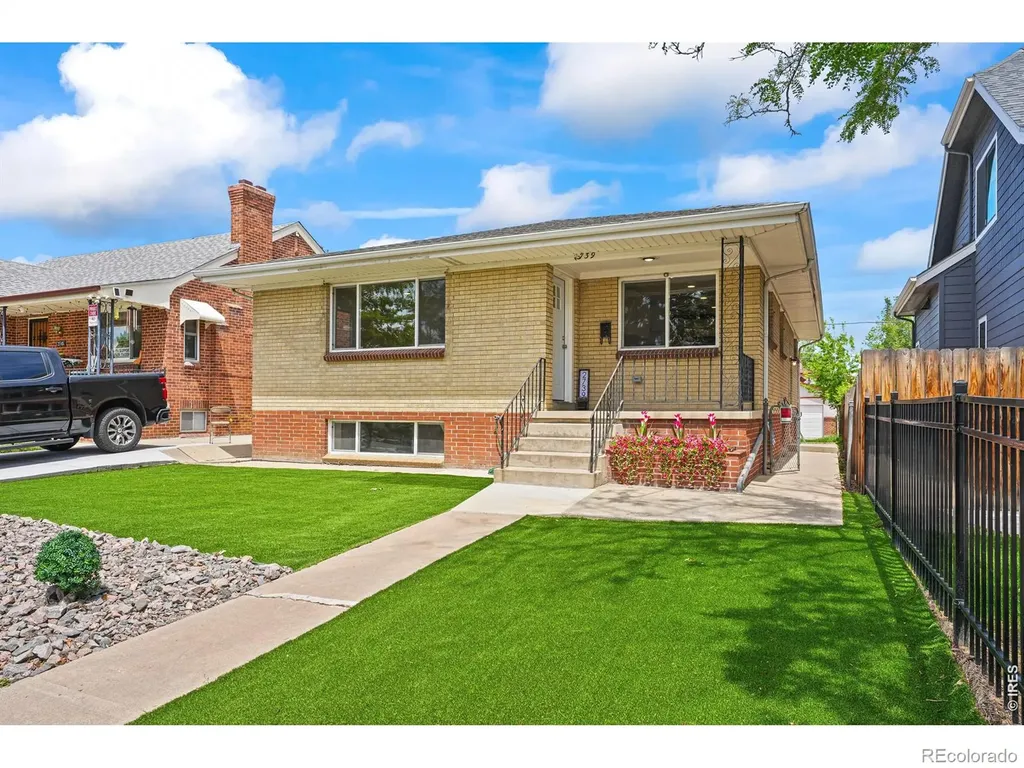 2739 W 39th Avenue Denver CO 80211