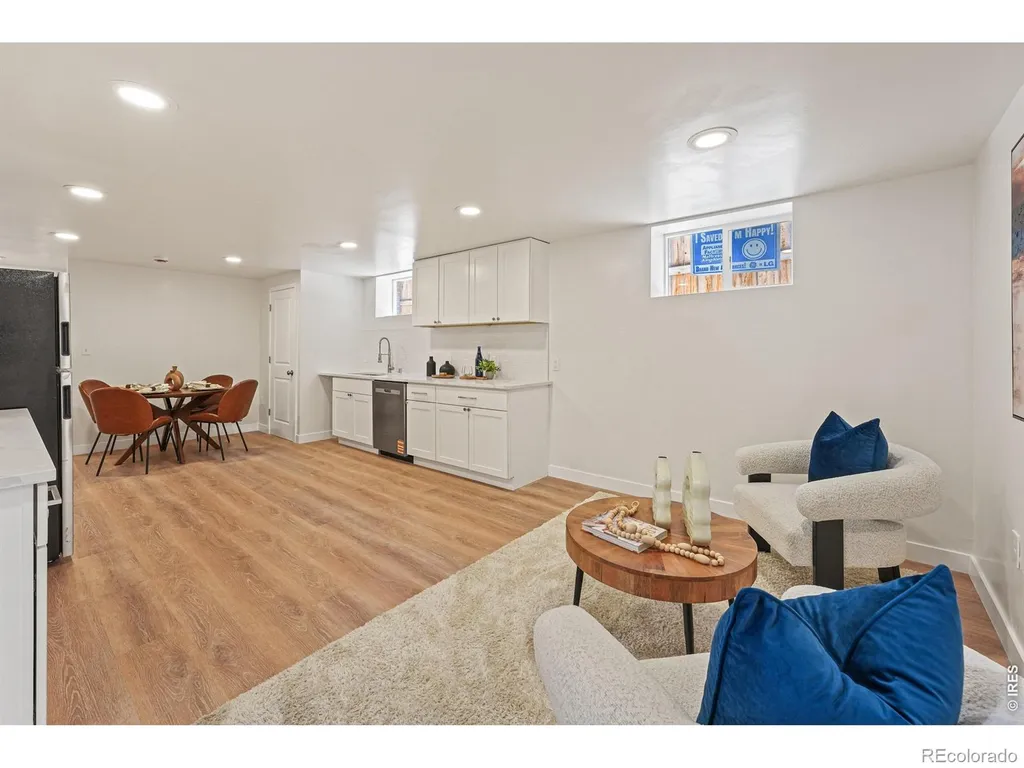 2739 W 39th Avenue Denver CO 80211