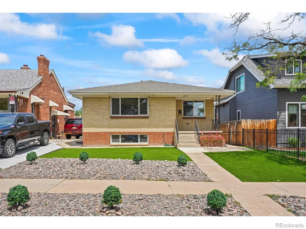 2739 W 39th Avenue Denver CO 80211