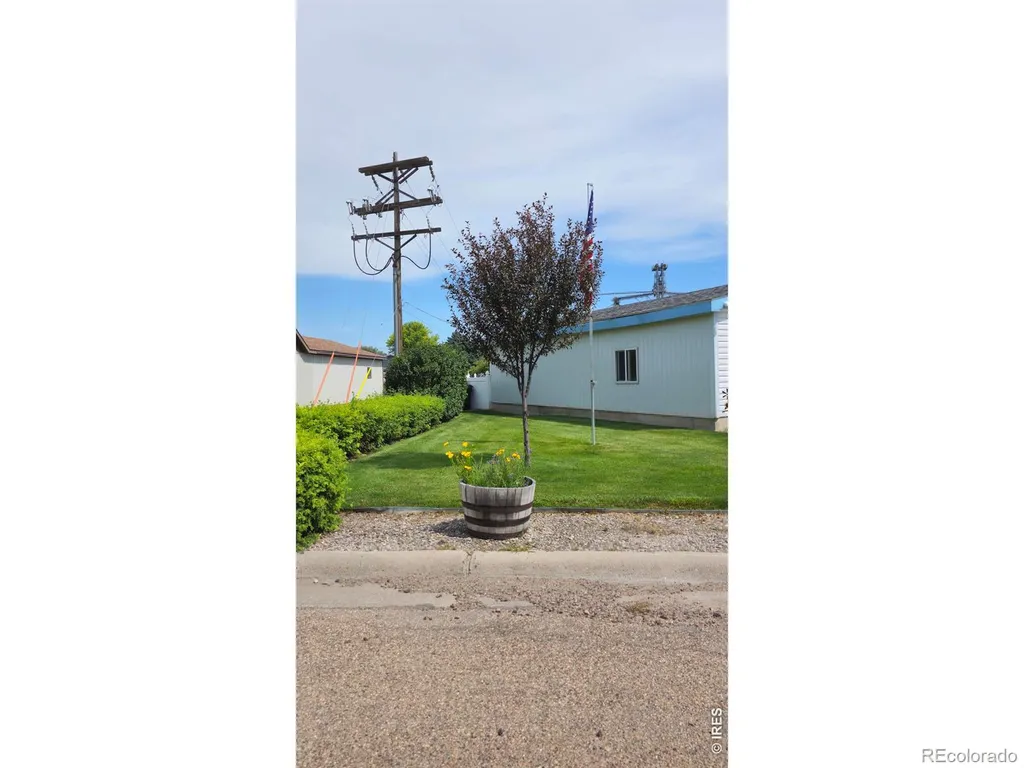 81 Main Street Stratton CO 80836