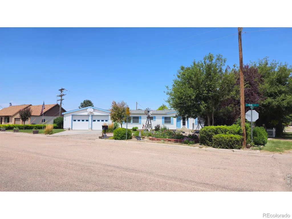 81 Main Street Stratton CO 80836