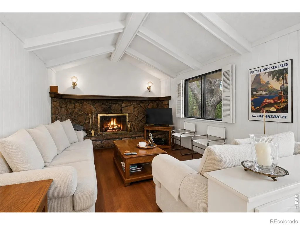 6809 Harvest Road Boulder CO 80301