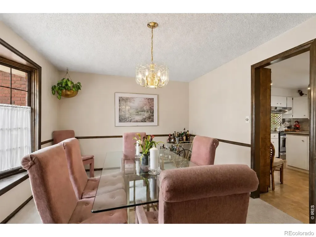 6809 Harvest Road Boulder CO 80301