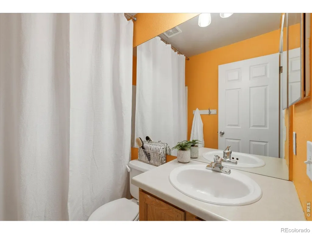 3593 Larkspur Drive Longmont CO 80503