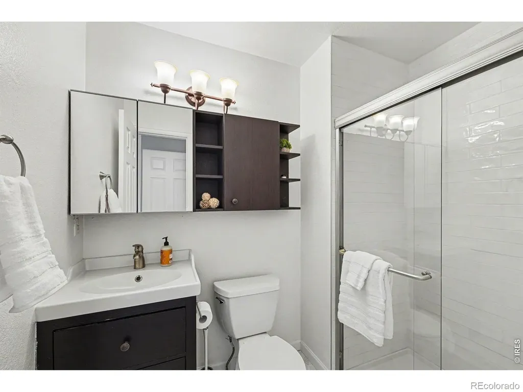 1885 S Quebec Way Denver CO 80231
