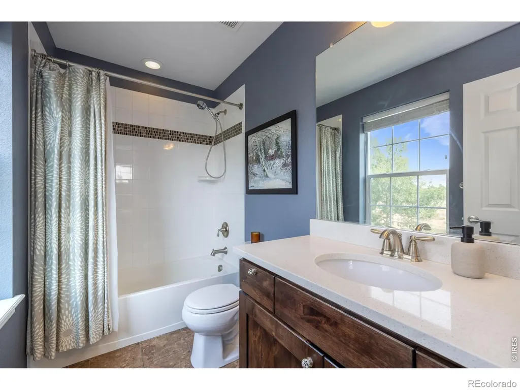121 Casper Drive Lafayette CO 80026
