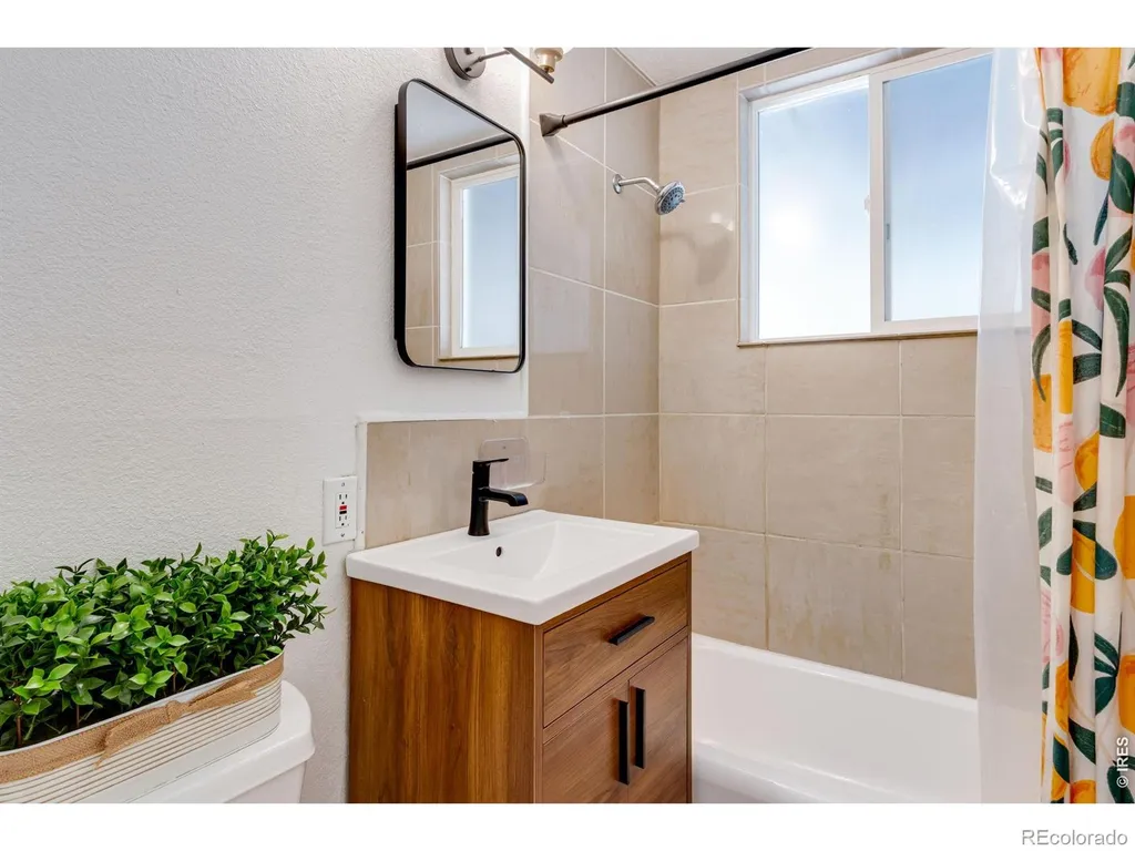 5275 Dudley Street Arvada CO 80002