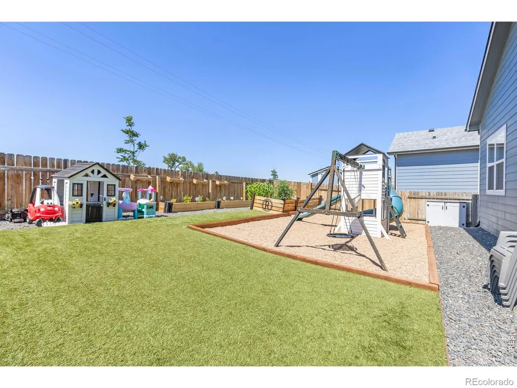 301 Thomas Avenue Keenesburg CO 80643