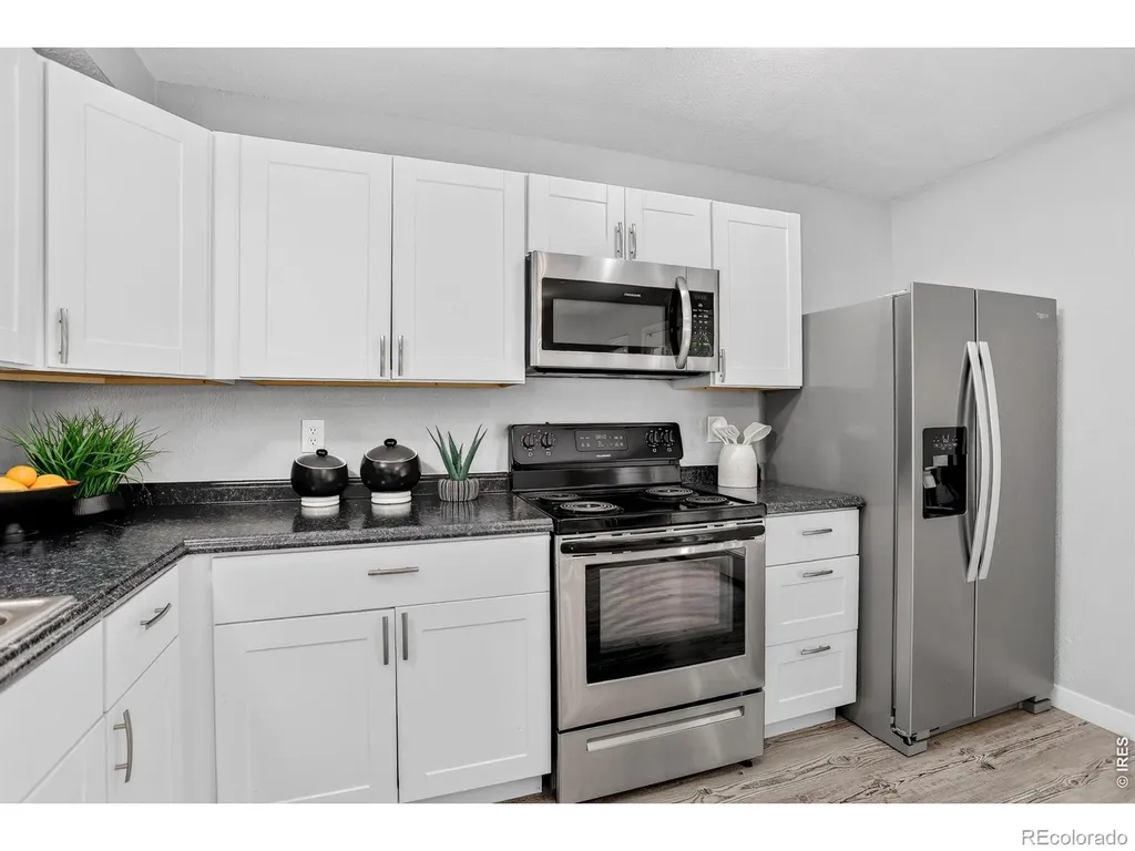 1549 Feltham Place Longmont CO 80501