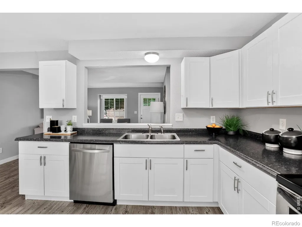 1549 Feltham Place Longmont CO 80501