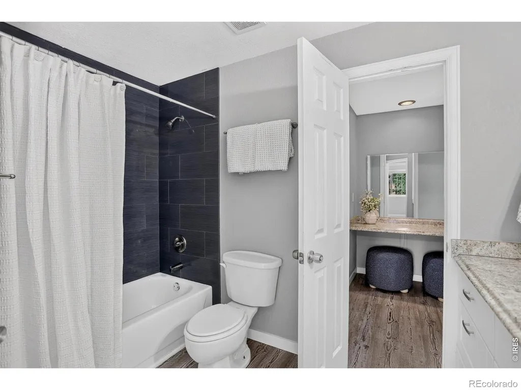 1549 Feltham Place Longmont CO 80501