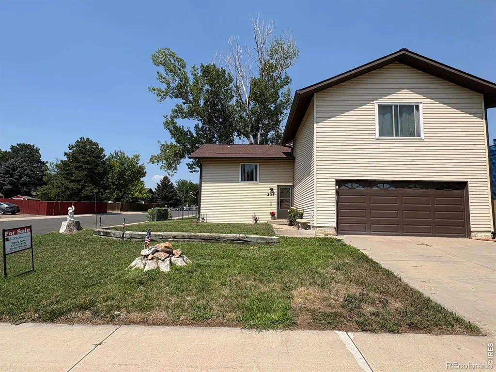 205 6th Street Mead CO 80542