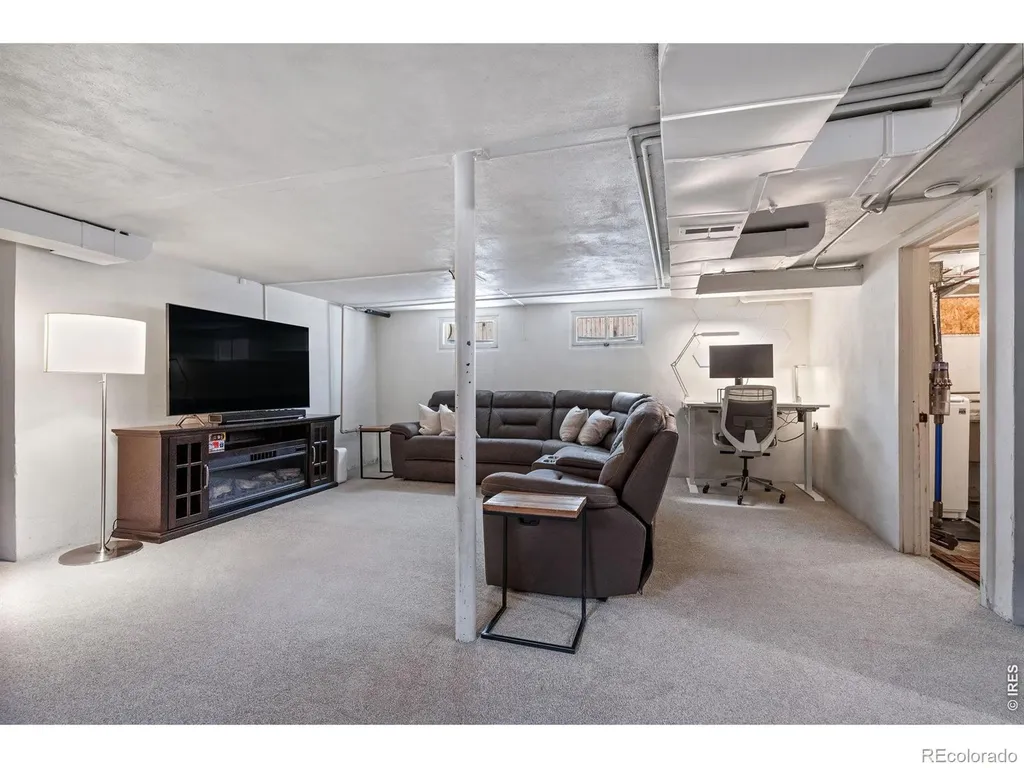 1095 Carr Street Lakewood CO 80214