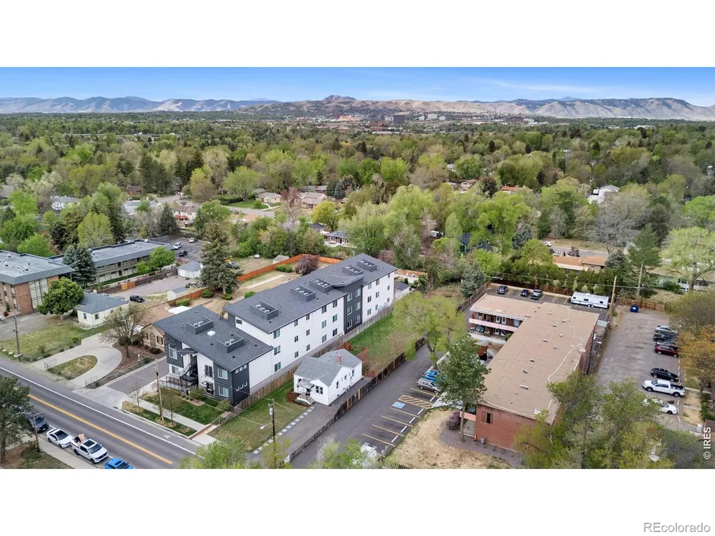 1095 Carr Street Lakewood CO 80214