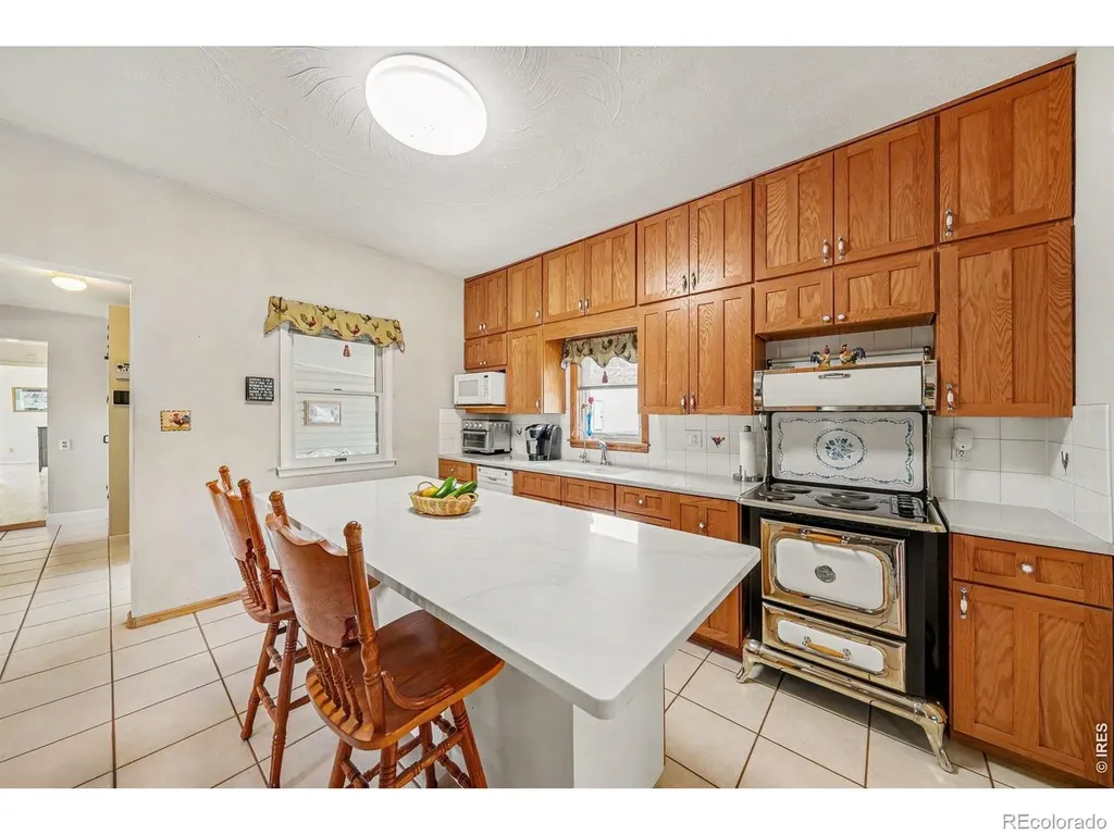19290 County Road 37 La Salle CO 80645