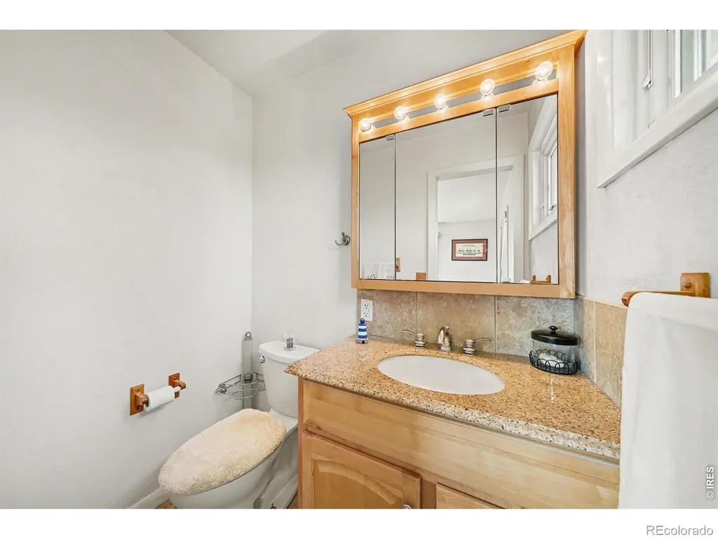 19290 County Road 37 La Salle CO 80645