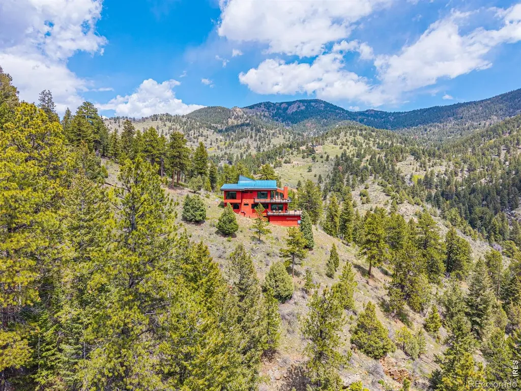 5896 Peregrine Trail Golden CO 80403