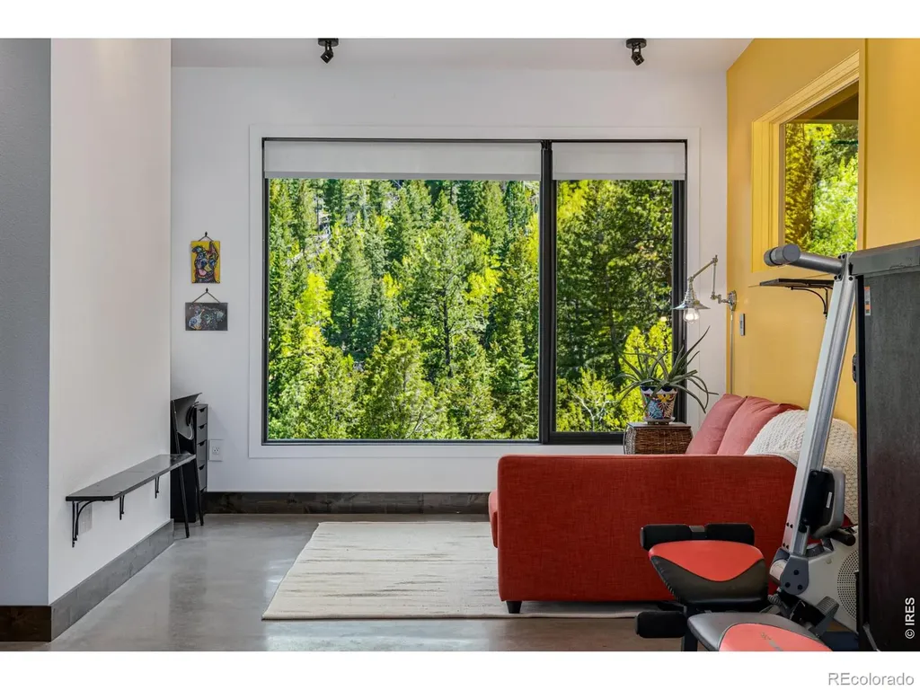 5896 Peregrine Trail Golden CO 80403